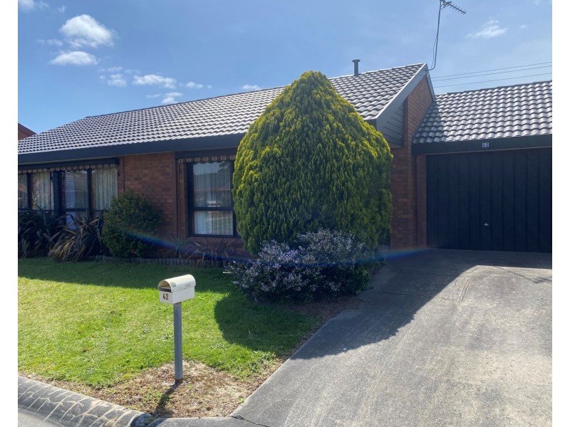 42 Dell Circuit, Morwell VIC 3840