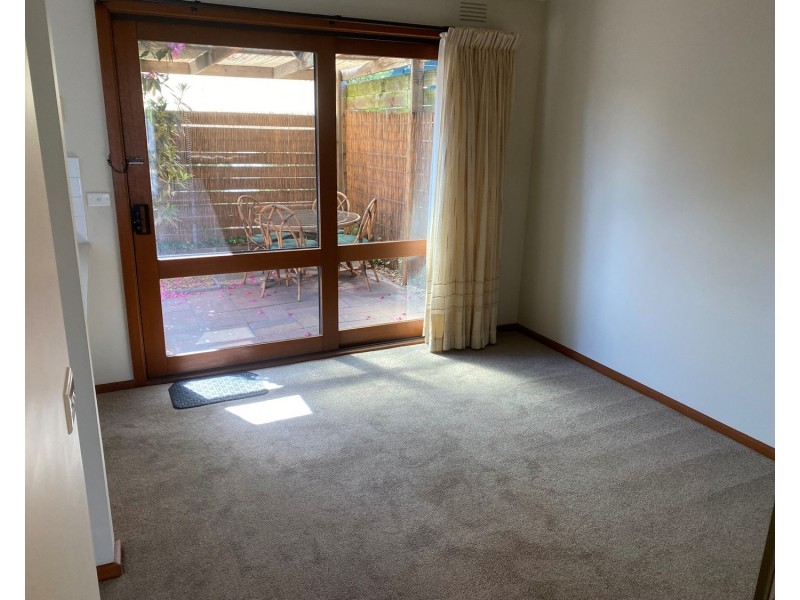 42 Dell Circuit, Morwell VIC 3840