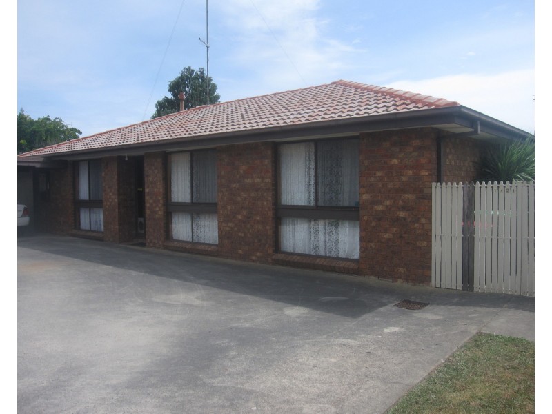 1/21 Bunyip Court, Morwell VIC 3840