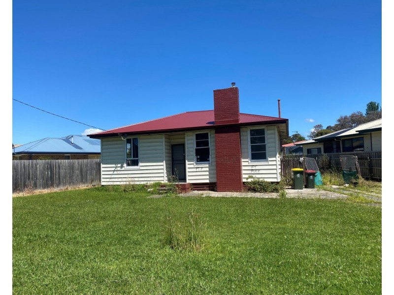 74 Allamein Street, Morwell VIC 3840