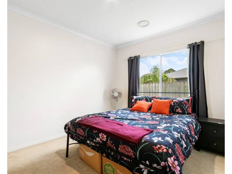 13 Palm Grove, Morwell VIC 3840