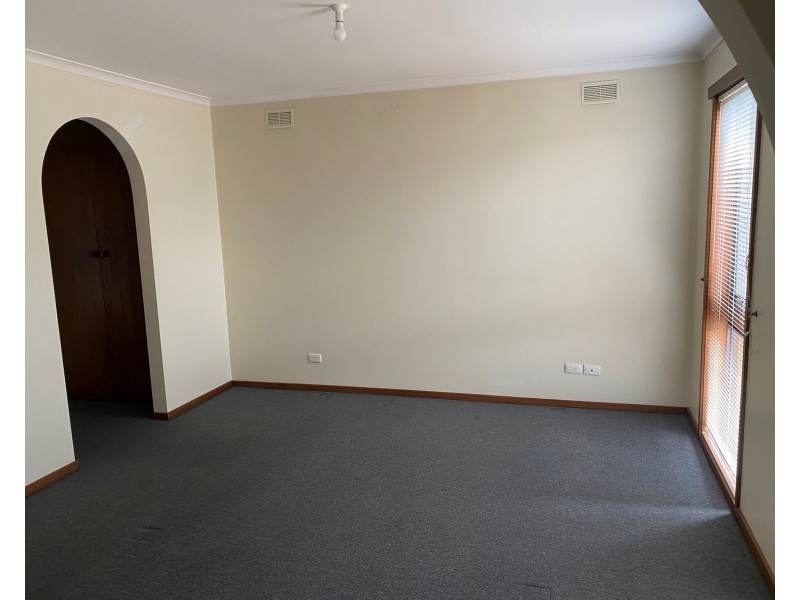 21 The Avenue, Morwell VIC 3840