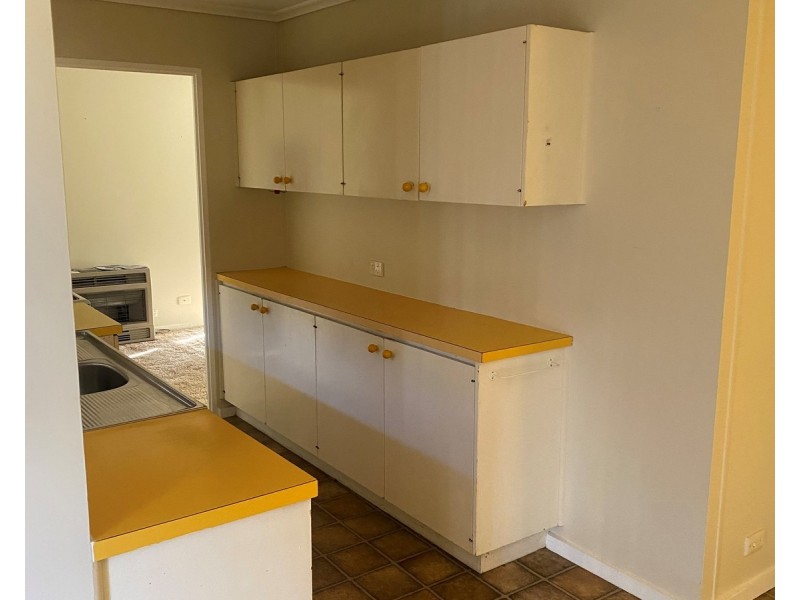 43 Maple Crescent, Churchill VIC 3842