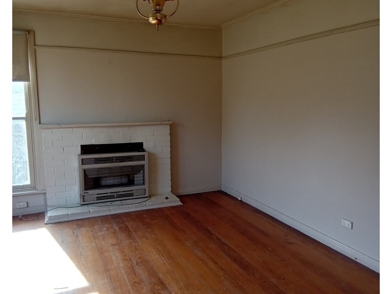 4 Stephenson Street, Morwell VIC 3840