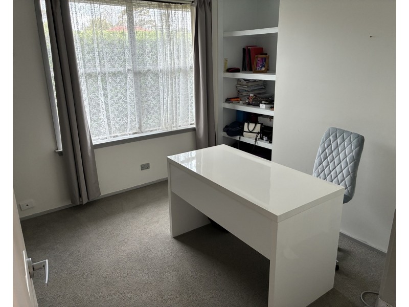 2 Cedar Court, Churchill VIC 3842