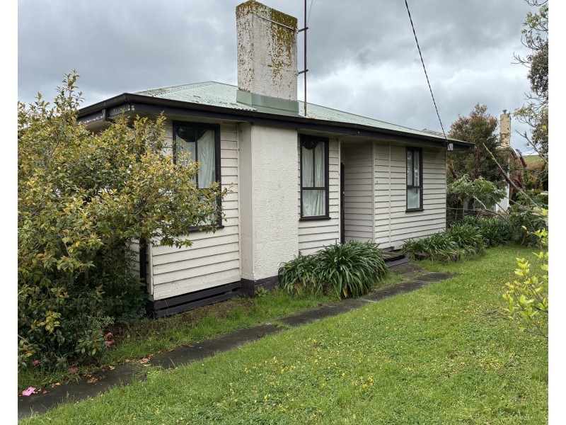 13 Booth Street, Morwell VIC 3840