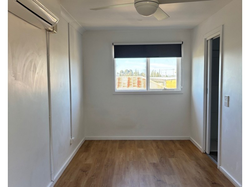 2B/9 Aherin Street, Morwell VIC 3840