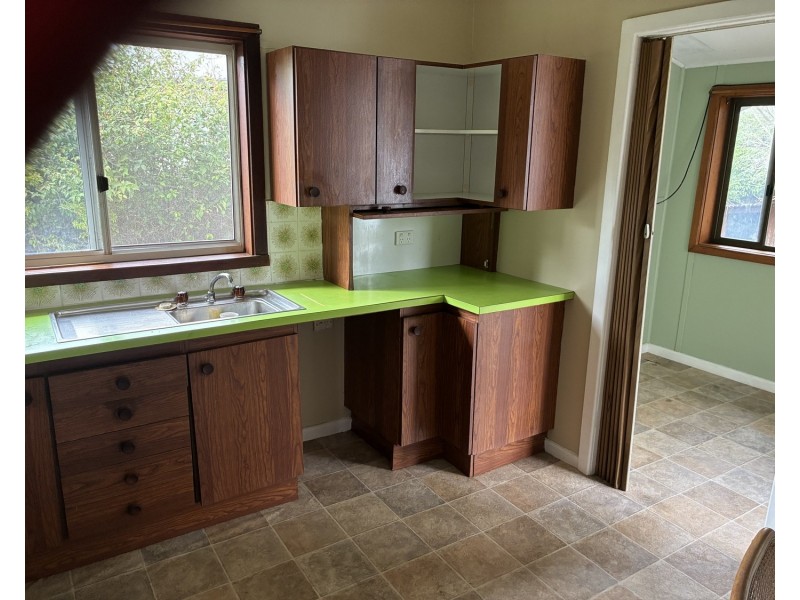 82 Comans Street, Morwell VIC 3840