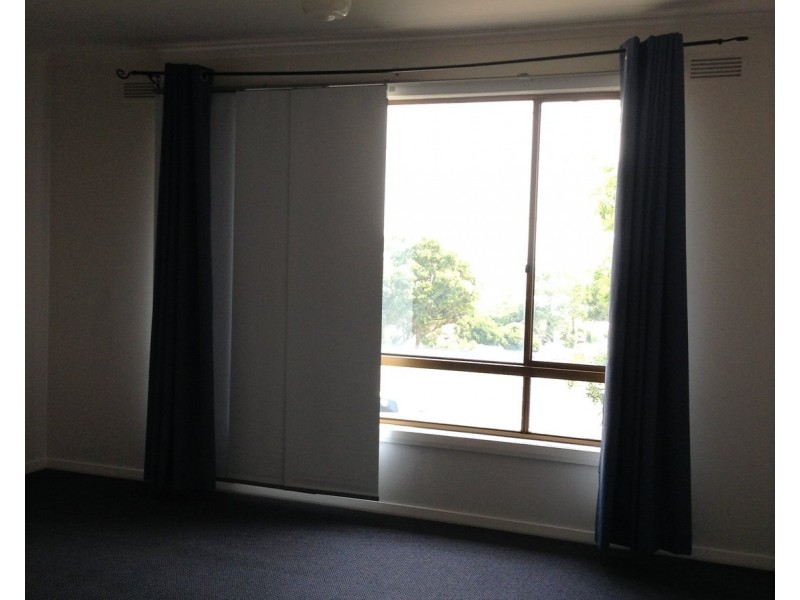 2/126 Maryvale Road, Morwell VIC 3840