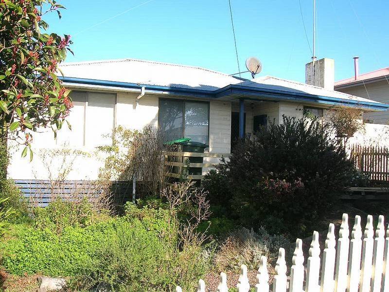 54 Dunbar Avenue, Morwell VIC 3840