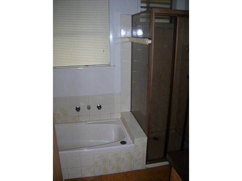 36 Dunbar Grove, Churchill VIC 3842