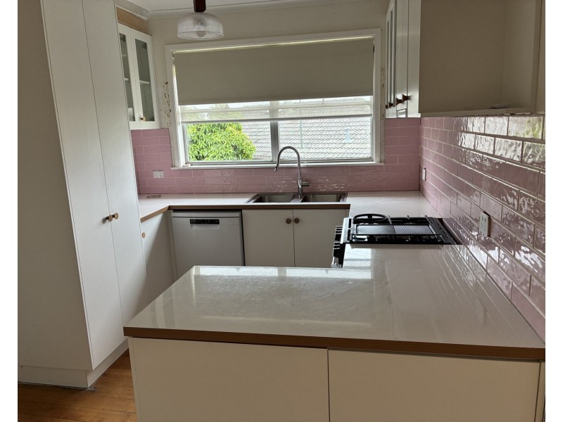 20 Coleman Parade, Churchill VIC 3842