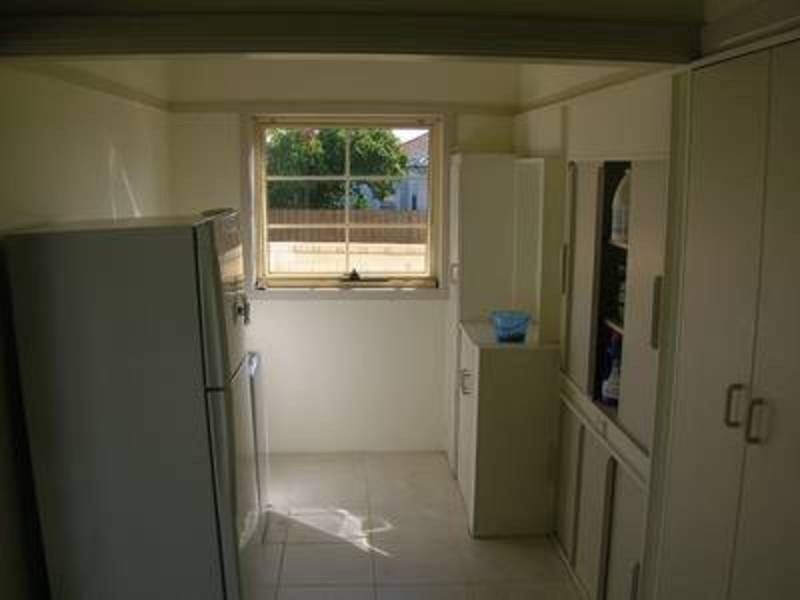 13 Avondale Road, Morwell VIC 3840