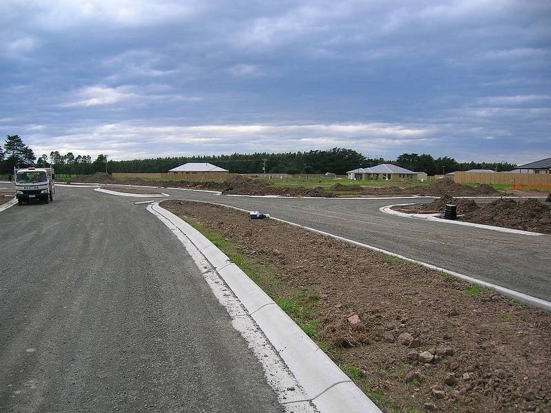 Lots 59-91 Bridle Rd & Cobon Crt Court, Morwell VIC 3840