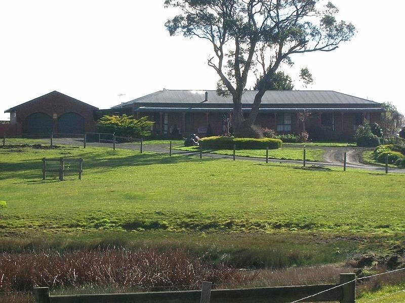105 Warren Terrace, Hazelwood North VIC 3840