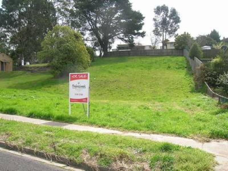 27 Hourigan Road, Morwell VIC 3840