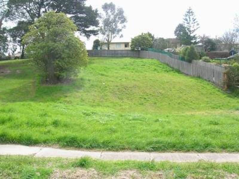 27 Hourigan Road, Morwell VIC 3840