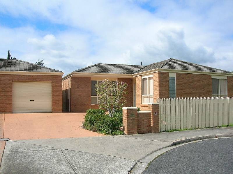 11 Kerrie Street, Morwell VIC 3840