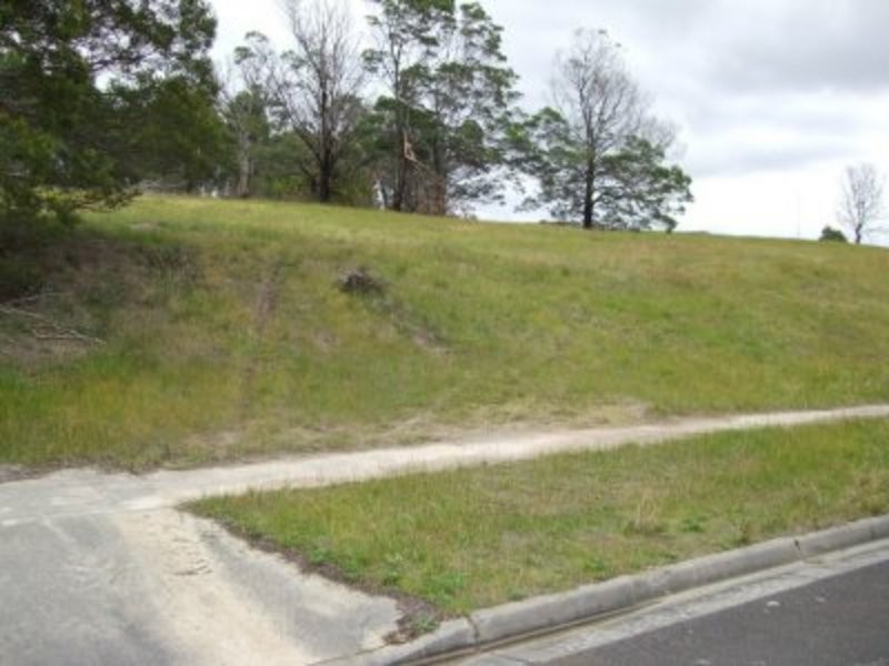 40 Ikara Way, Churchill VIC 3842