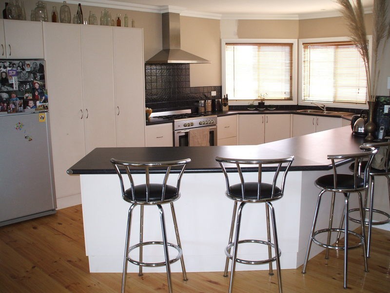 8 Jepson Court, Mirboo North VIC 3871