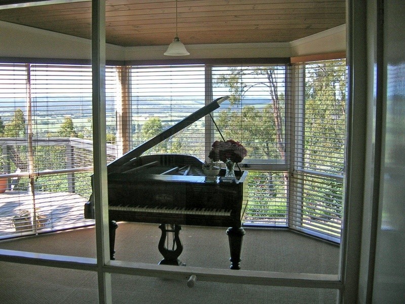 255 Creamery Road, Yinnar VIC 3869