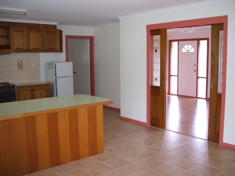 48 Wells Road, Mirboo North VIC 3871