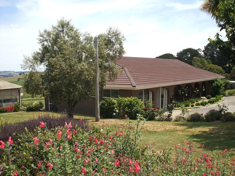 330 Boolarra Road, Mirboo North VIC 3871