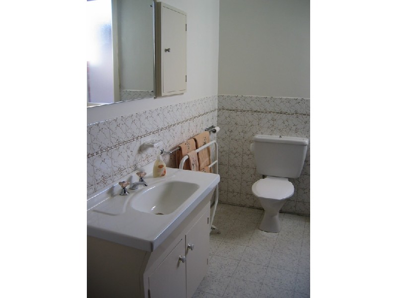 16 Hoyle Street, Morwell VIC 3840