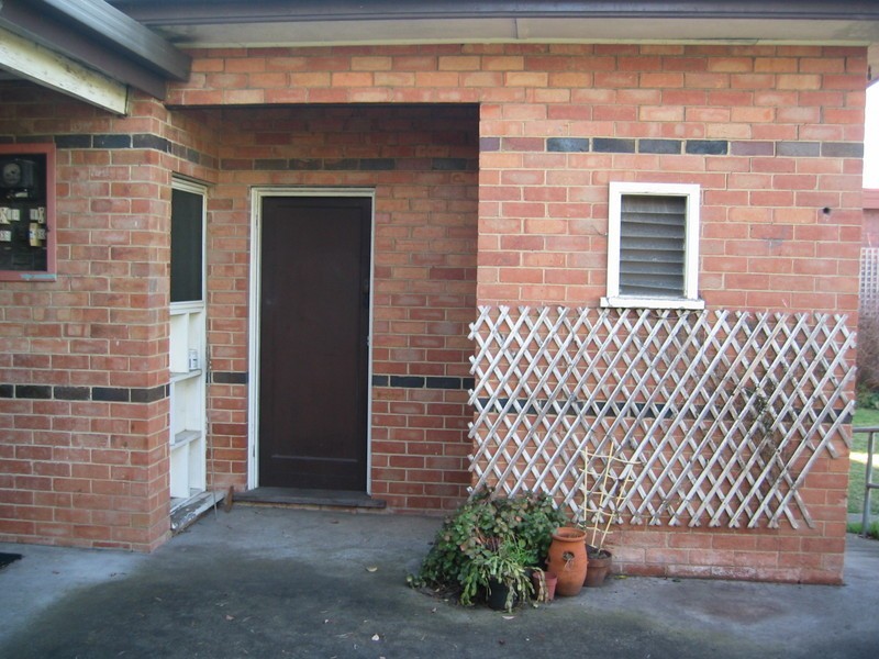 16 Hoyle Street, Morwell VIC 3840