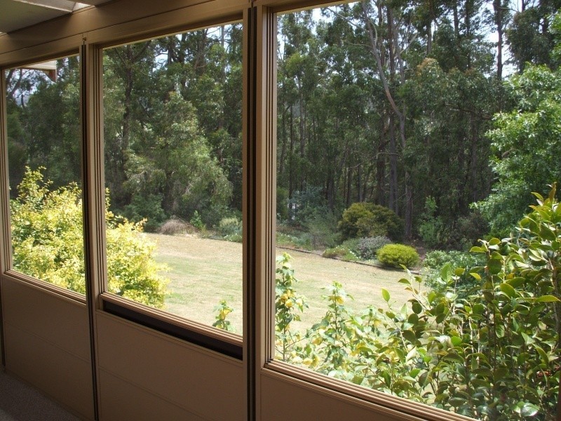 27 Old Thorpdale Road, Mirboo North VIC 3871