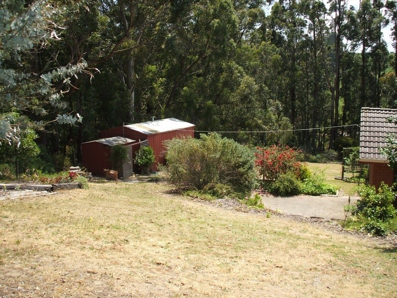 27 Old Thorpdale Road, Mirboo North VIC 3871