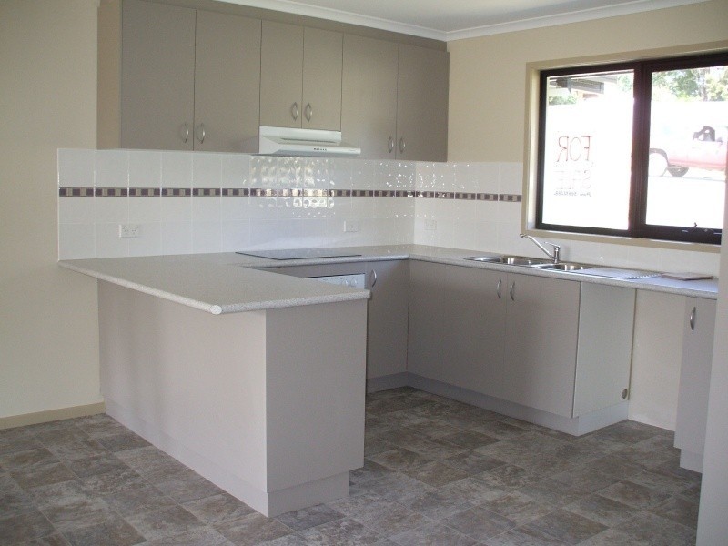 A/8 Eldon Court, Mirboo North VIC 3871