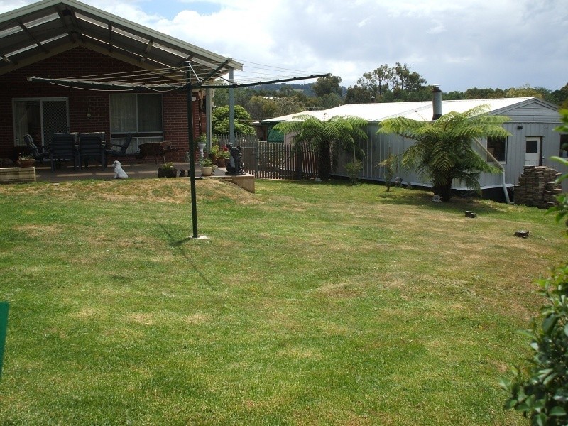 7 Eveline Court, Mirboo North VIC 3871