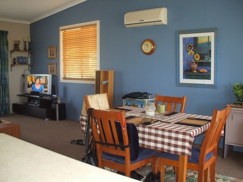 15 Bourke Street, Mirboo North VIC 3871