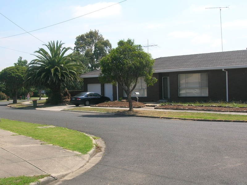 31 Gillies Crescent, Morwell VIC 3840