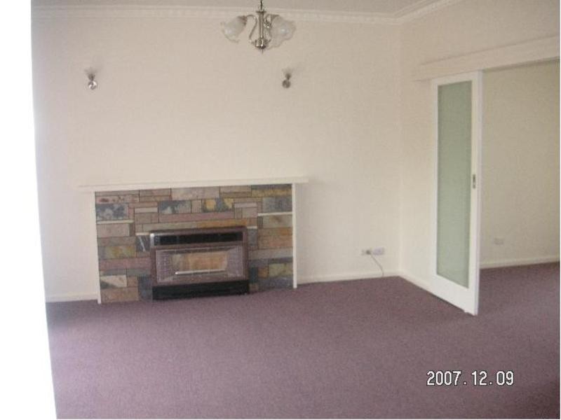 31 Gillies Crescent, Morwell VIC 3840