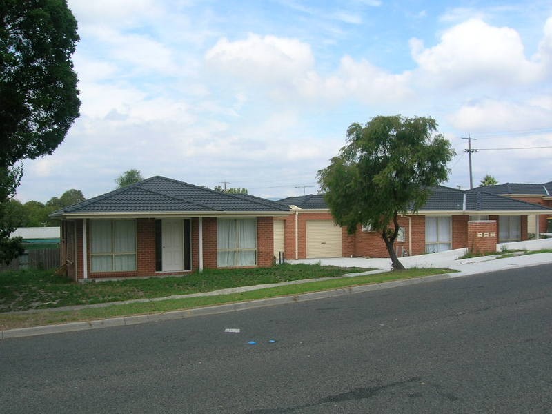 3/65 Churchill Road, Morwell VIC 3840