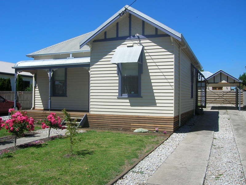 1/4 Victor Street, Morwell VIC 3840