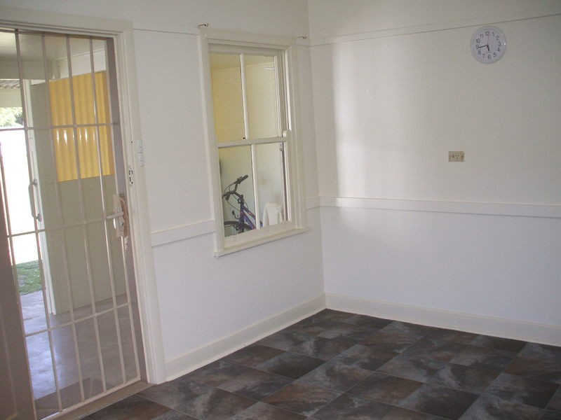 10 Inglis Avenue, Mirboo North VIC 3871