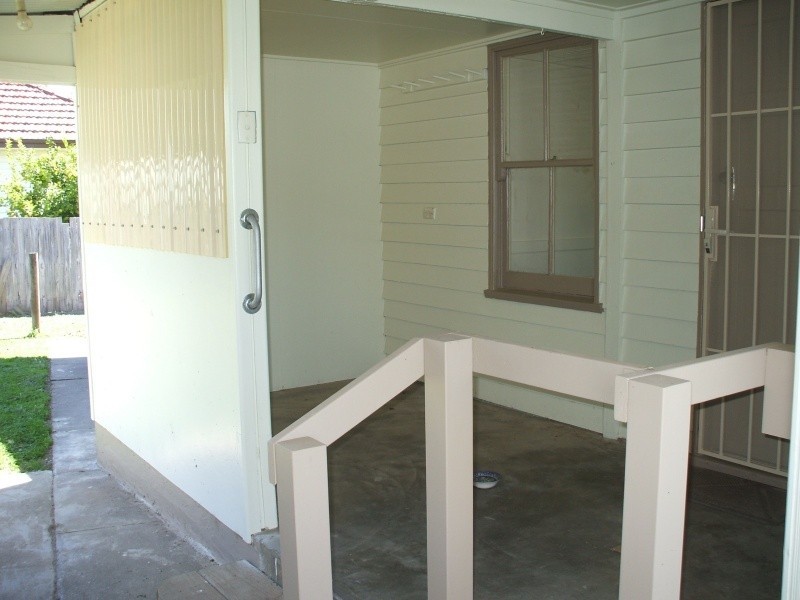 10 Inglis Avenue, Mirboo North VIC 3871