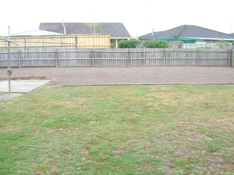 47 White Parade, Churchill VIC 3842