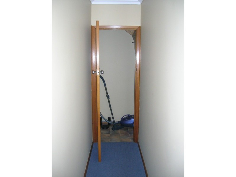 47 White Parade, Churchill VIC 3842