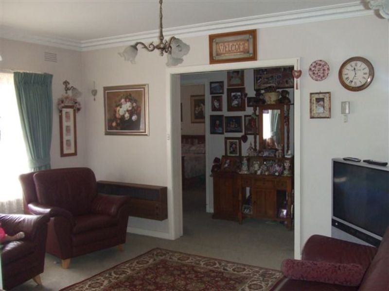 42 Wallace Street, Morwell VIC 3840