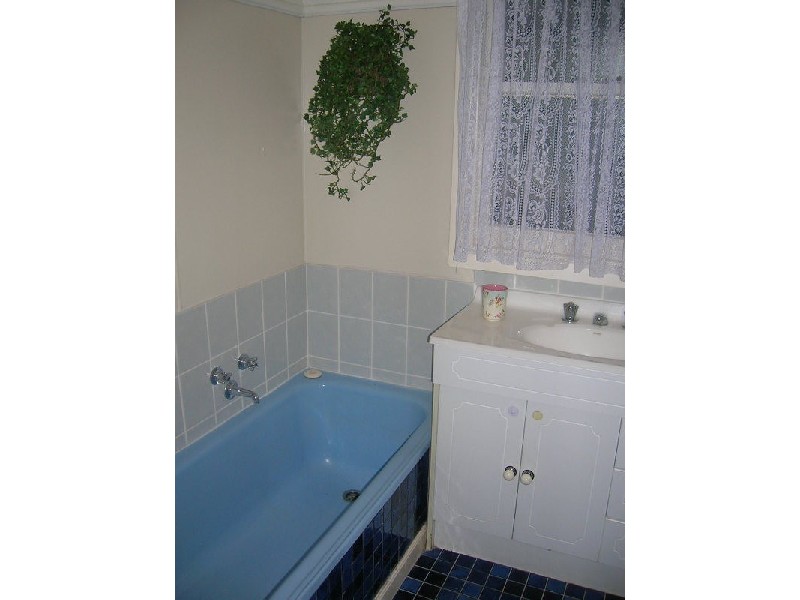 42 Wallace Street, Morwell VIC 3840