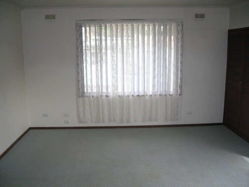 8/15 Well Street, Morwell VIC 3840