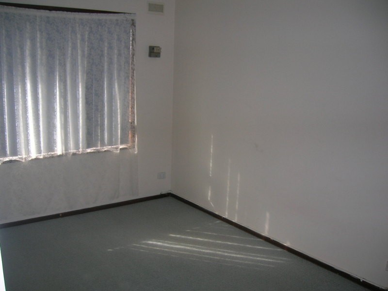 8/15 Well Street, Morwell VIC 3840