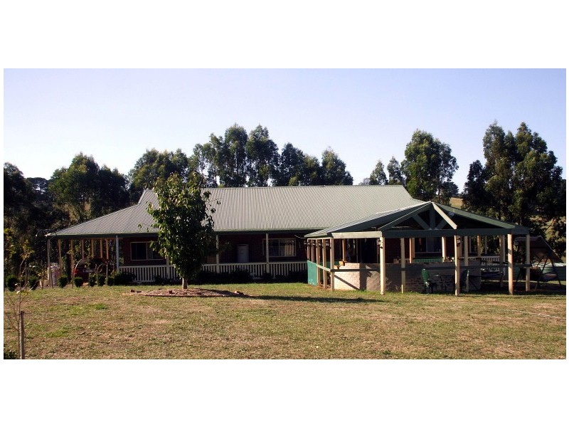 187 Grandridge Road, Mirboo North VIC 3871