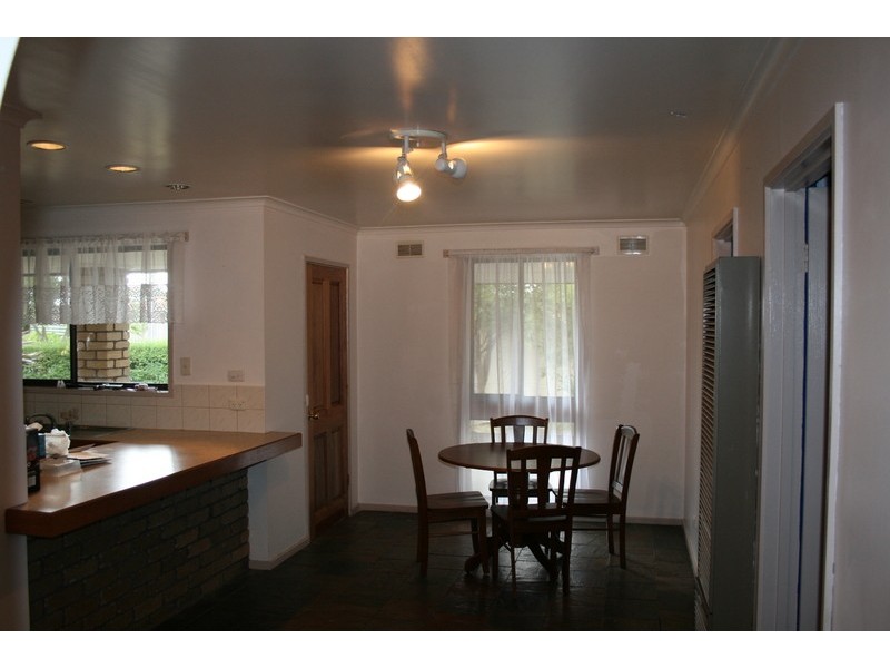 4 Willow Court, Morwell VIC 3840