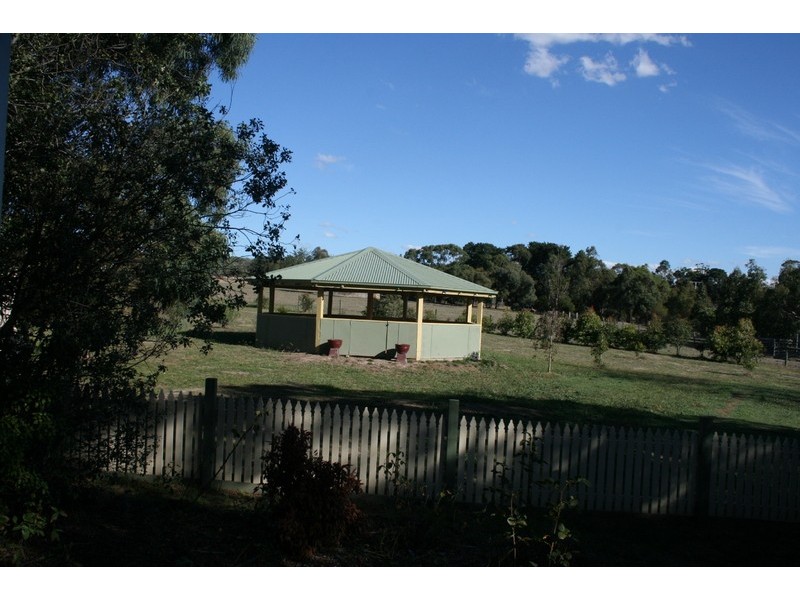 27 Withams Road, Yinnar VIC 3869