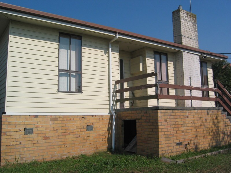 24 Livingstone Street, Morwell VIC 3840